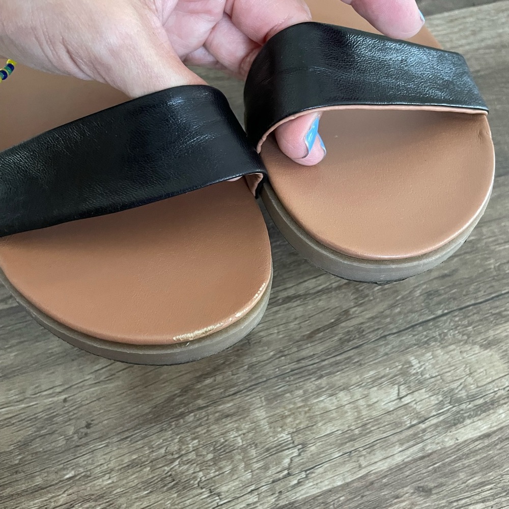 Steve madden black treated leather sandals size 8.5 - Picture 6 of 9